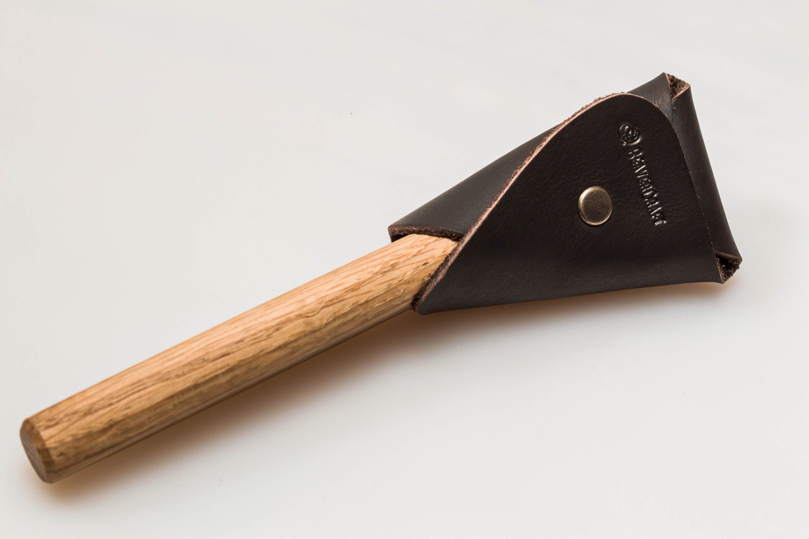 Lyžičkár BeaverCraft SK1SOak - 25 mm, dubová rukoväť, kožené puzdro