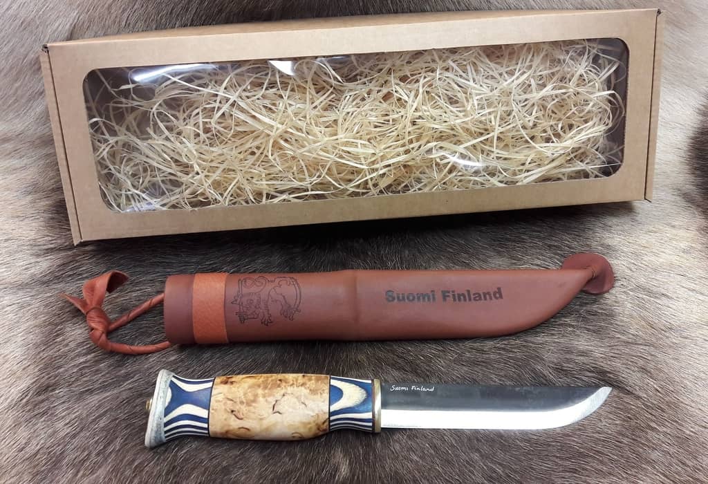 E-shop Nôž Wood Jewel Finland Lion Puukko 13 cm - darčekové balenie