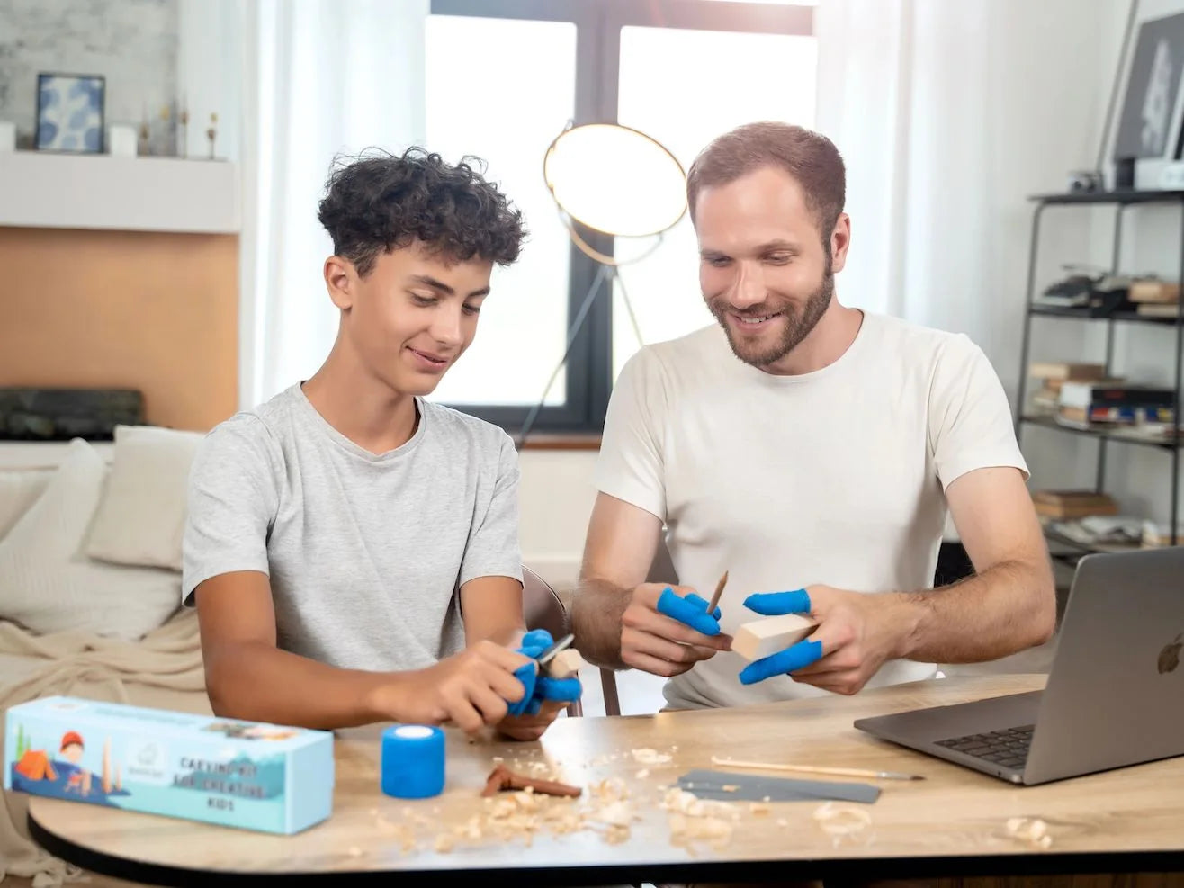 Rezbárska sada BeaverCraft DIY08 pre začiatočníkov Smrek