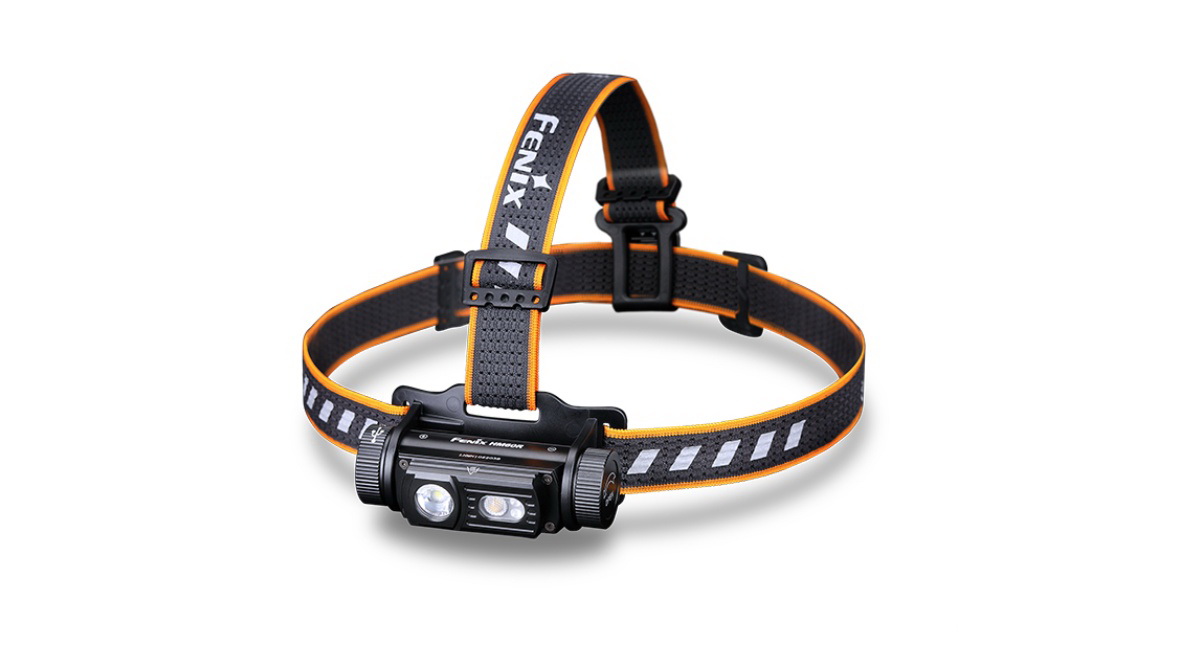 Fenix HM60R nabíjateľná čelovka