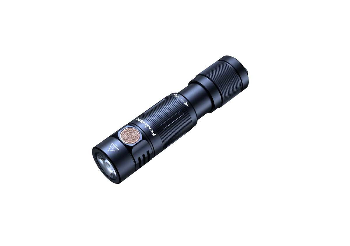 Fenix E05R vrecková nabíjateľná baterka - čierna