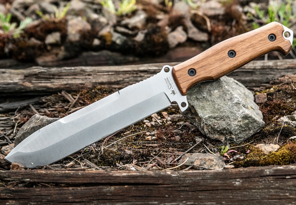Kizlyar Supreme Survivalist X AUS-8 LSW Walnut