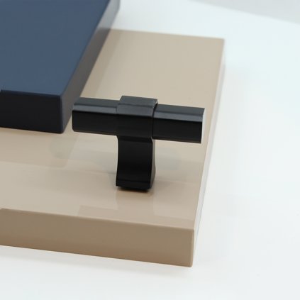 Knopok - IMPERIAL, Čierna matná