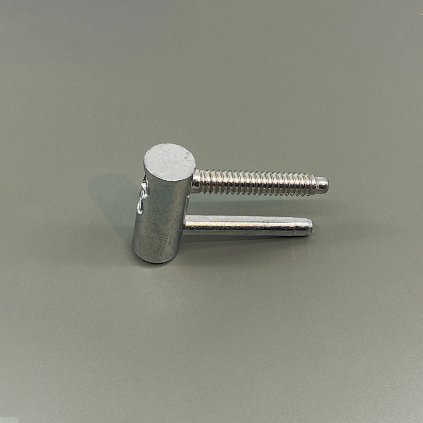 560EBDB0 24C5 43E9 841E 8B4DEF40BB31090240 Pic 01