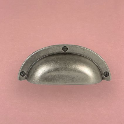 Úchytka - BM Anita SHELL, Stará oceľ, 64 mm