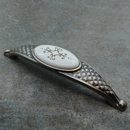 Úchytka - BM Grace, Biely porcelán / Stará oceľ, 128 mm