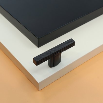 Knopok - Gabio T, Čierna matná - VÝBEH