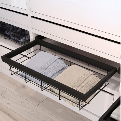 Výsuvný košík, Čierna