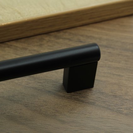 Úchytka - Grimme - IN 0226, Čierna matná