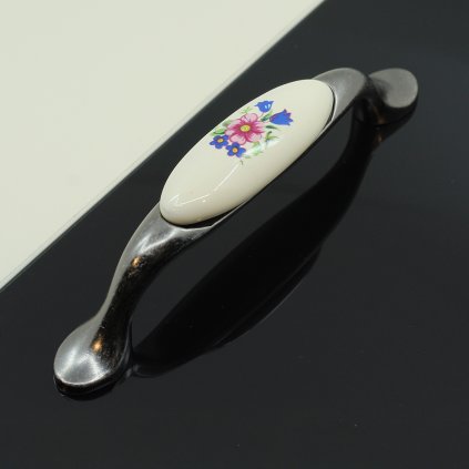 Úchytka - UM-097 G49/M1, Staré striebro, 96 mm