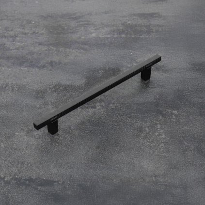 Úchytka - Gabio, Čierna matná