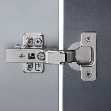 2320206F 6C24 4407 93B4 4469F93473DC1 titus 702.0DK0