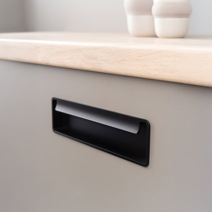 94E50B3D F9AC 48B4 961E 29C54A7FB5961 Viefe 0542 FOLD cierna