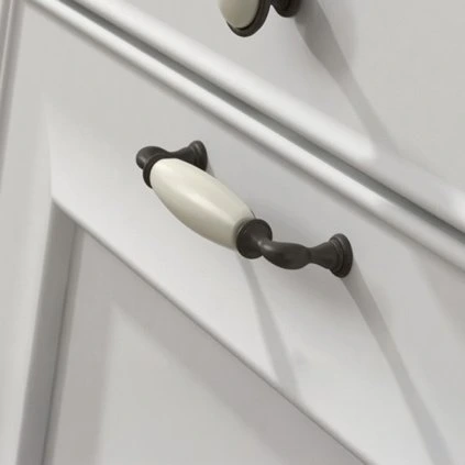 53EBBA75 972A 4695 8B18 B0CF32C20BF61 decora grafit biela