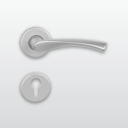 D5F7613F 2CFA 45DF A1A1 DB61E2E081D21 klucka tornado r striebro