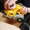 DeWALT - Elektrický hoblík 82 mm, 1050W