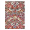 Luxusní květinový koberec Morris & Co Strawberry Thief crimson 027700 Brink & Campman (Varianta 140x200)