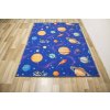 Dětský kusový koberec Galaxy Vesmír Planety modrý