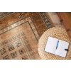 Kusový koberec vlněný Dywilan Omega Antik Medový 2 béžový2