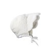 Čepeček pro miminka Elodie Details - White Bouclé, 6-12 měsíců