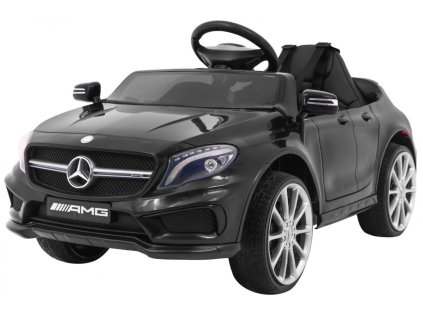 Mercedes AMG GLA-45 Black