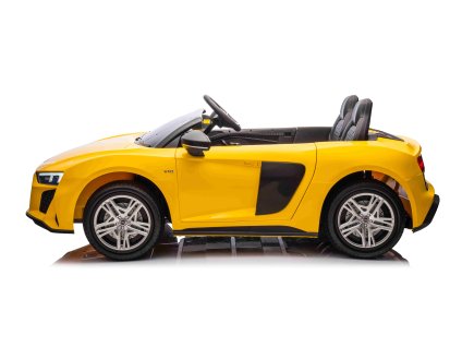 Audi Spyder R8 LIFT vehicle Yellow