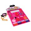 Make-up kit