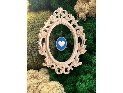 Smaltovaný prsten "Bílé srdce"