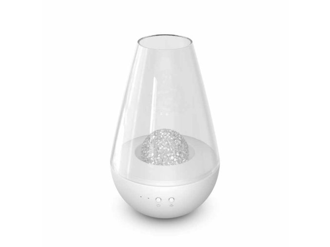 SF Nina white iso small