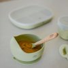 Interbaby Silikónová miska +lyžička 4m+ Zelená