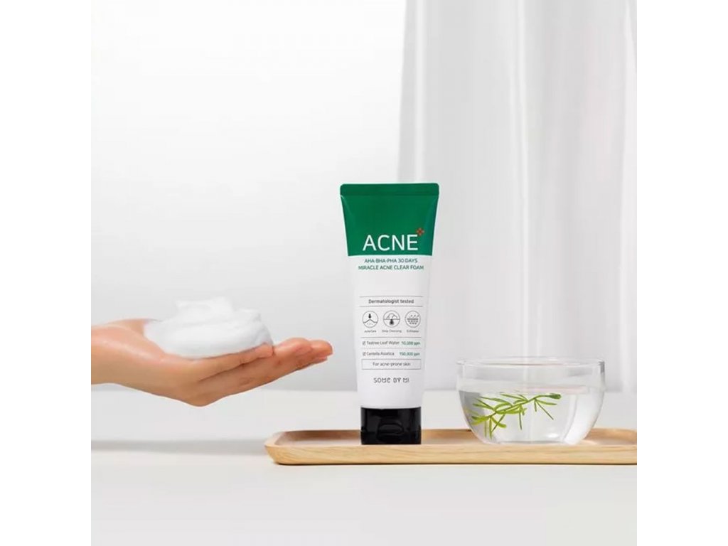 2565-2_some-by-mi-aha-bha-pha-30-days-miracle-acne-clear-foam-jemna-hloubkove-cistici-pena-s-kyselinami