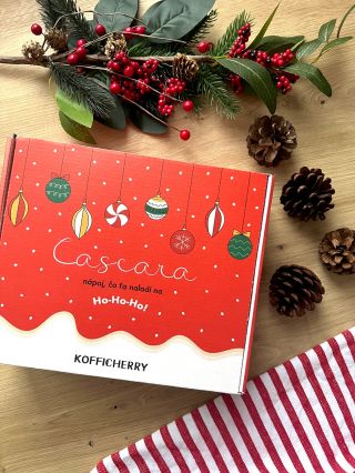 Nevieš, čo darovať svojim blízkym na Vianoce? Naše vianočné darčekové balenie to vyrieši za teba 🎄✨ Originálne, chutné a s...