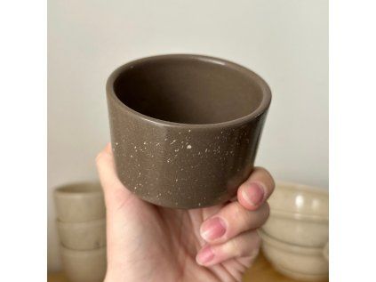 Pebble 200 ml tmavý soudek