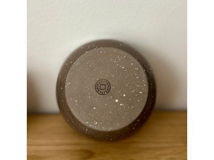 Pebble miska 600 ml tmavá
