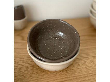 Pebble miska 400 ml tmavá