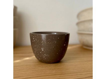 Pebble 220 ml tmavý koflík
