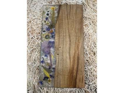 Prkénko z čiré pryskyřice s květy