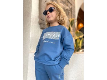 049b83cb f8eb 4b74 8d27 c65ae5e8bf25