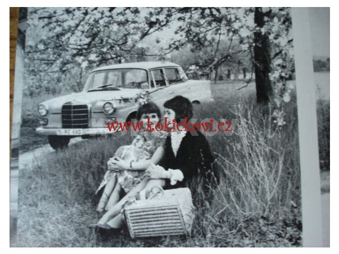 MERCEDES 12 STRAN REKL. BROŽURA 4 JAZYČNÁ