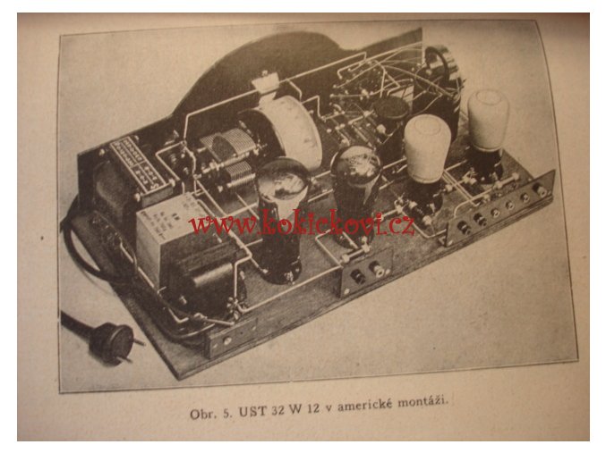 Ultraselektor 32W12 Selektivní síťová třílampovka - Moderní hudební nástroj Radio Melezinek 1933