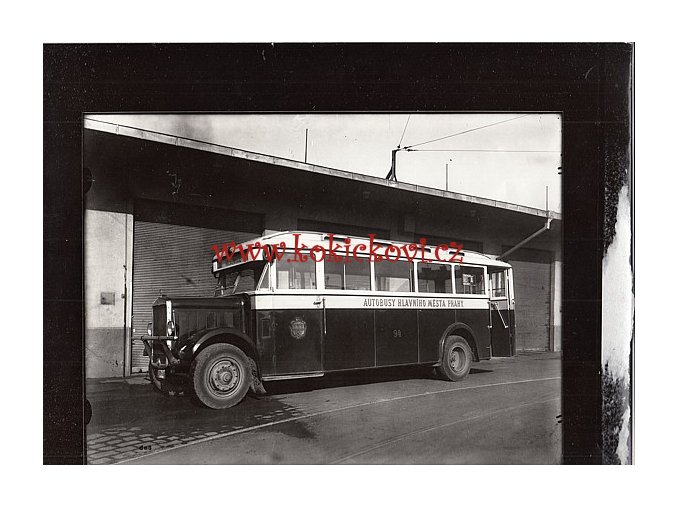 MĚSTSKÝ AUTOBUS HL. MĚSTA PRAHY - REKLAMNÍ FOTOGRAFIE ROZMĚRY A STÁŘÍ VIZ POPISEK