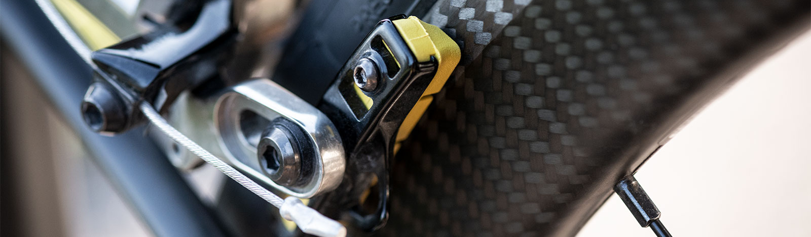 SwissStop Yellow King – Klasika pro karbonové ráfky