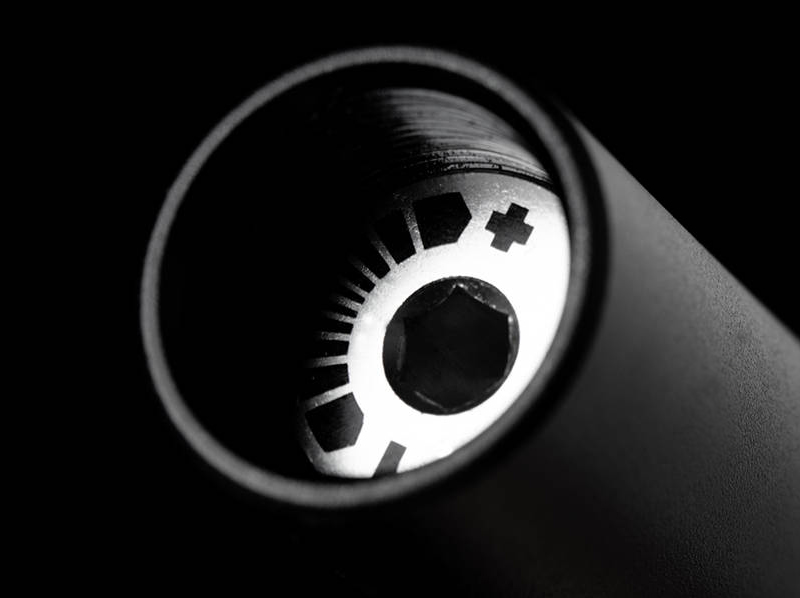 NCX_Seatpost_20_Keyfeature_1
