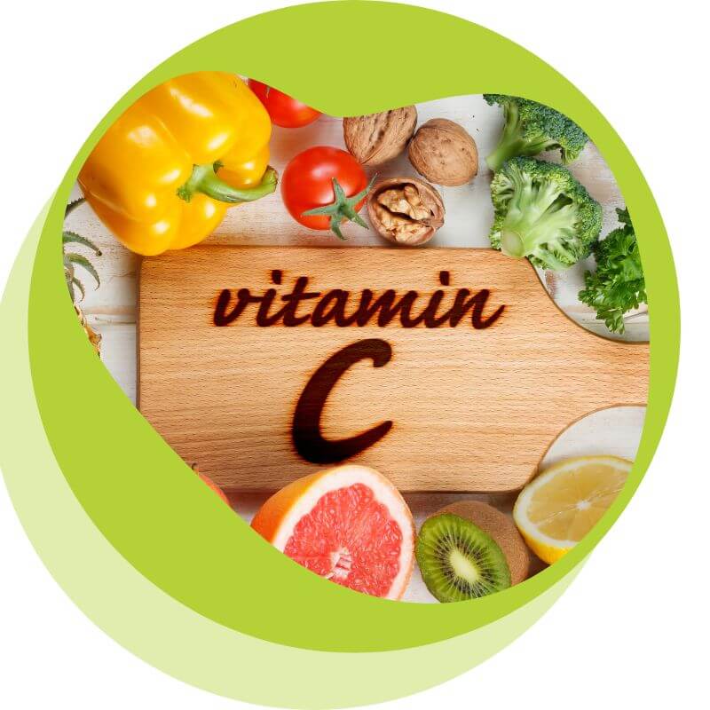 Vitamín C v ovocí a výživových doplnkoch