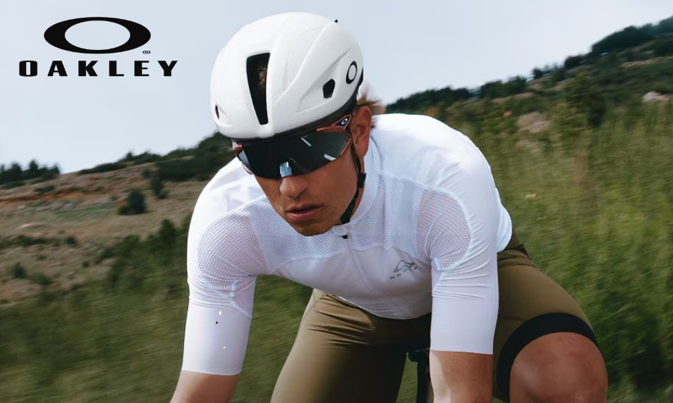BNrýle Oakley