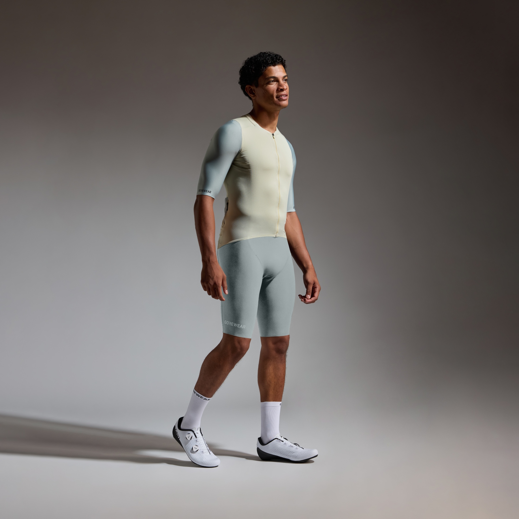 gorewear-distance-2-0-jersey-men-tech-beige-lab-gray-bgbf-4-2022581