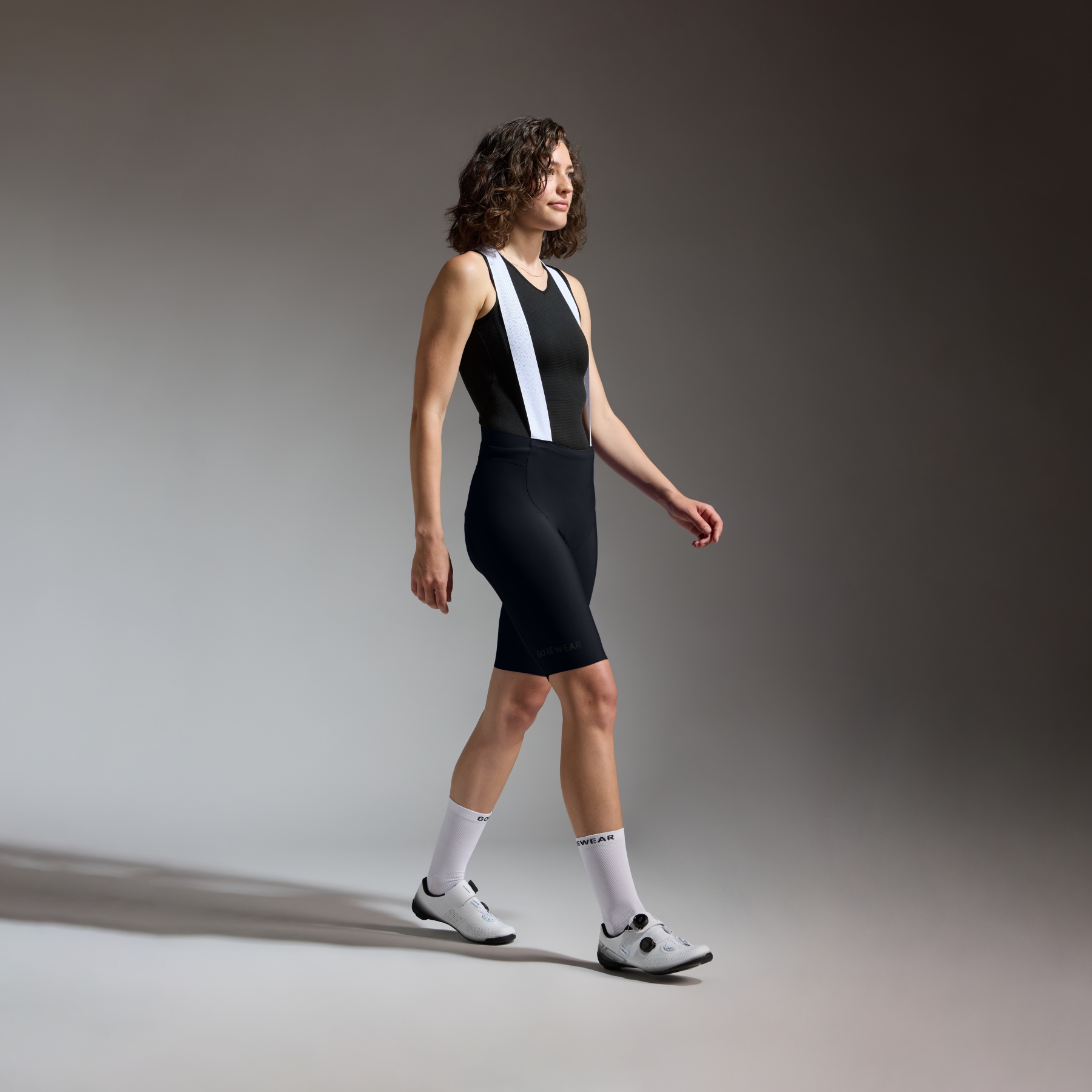 gorewear-distance-bib-shorts-3-0-women-black-9900-6-2007478
