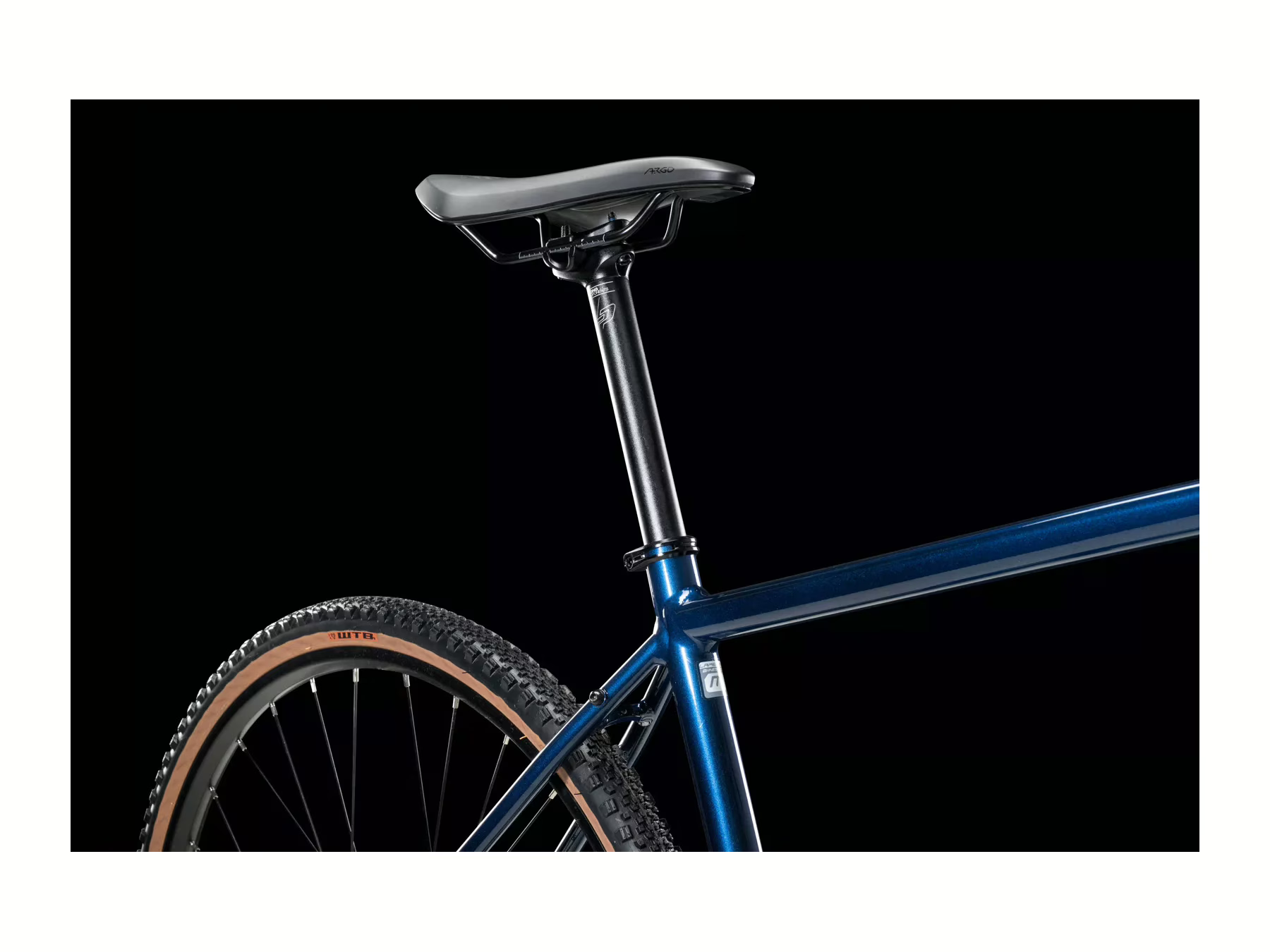 lapierre-crosshill-2-0-hard-blue_2_w1800_result