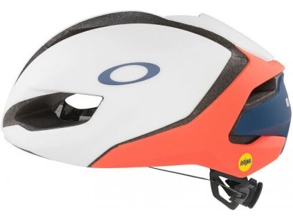 helma oakley aro5 tour de france 2021 113419