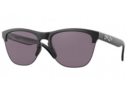 Oakley OO9374 937443 1440x990 scale